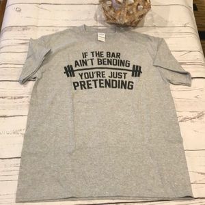 Men’s vintage print graphic T-shirt. Medium.